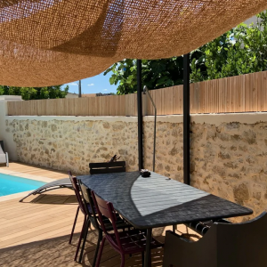 Voile d’ombrage à suspendre triangulaire – Modèle D